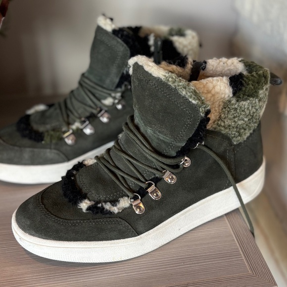 Steve Madden Suede & Faux Fur Zip/Lace-Up Boots in Forrest Green - Picture 2 of 8